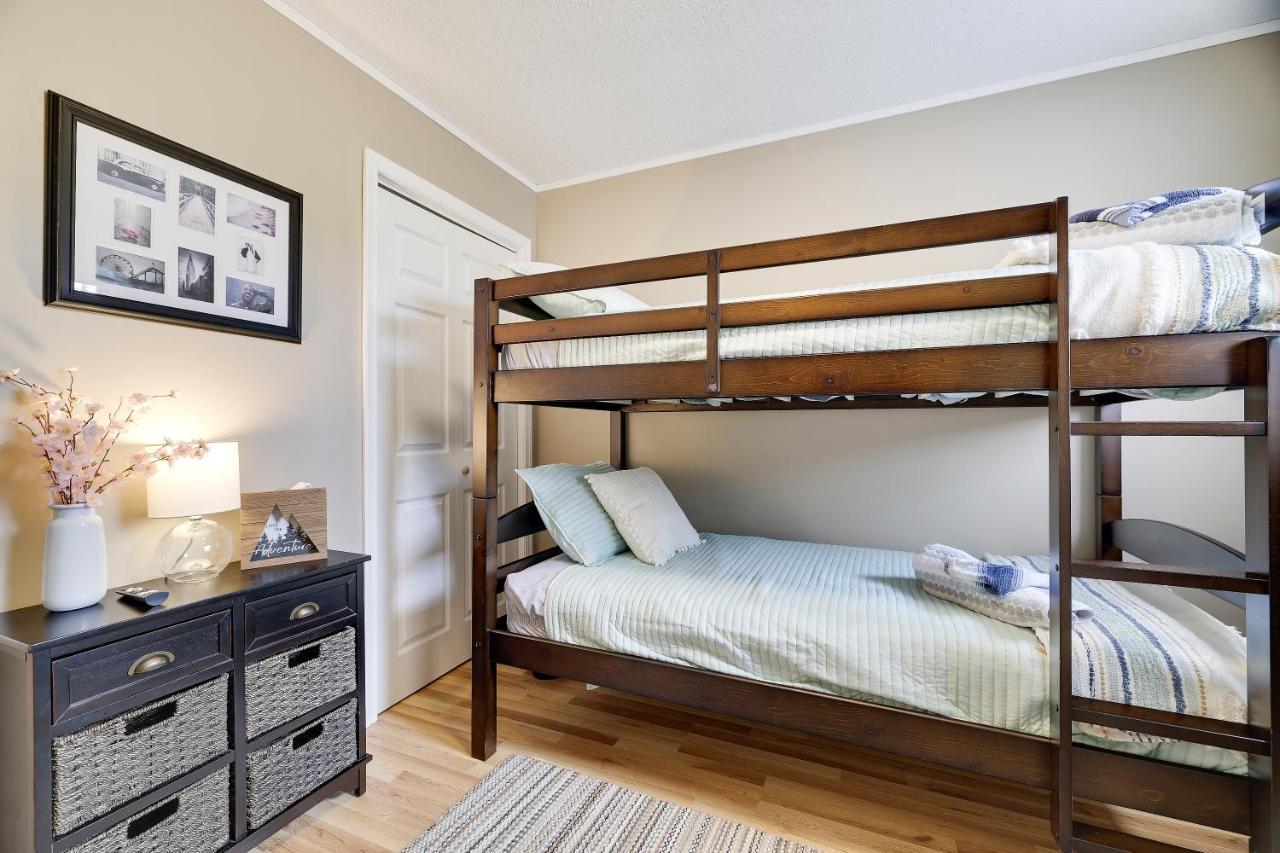 Premier Cozy Cabin - Free Amenities & Comm Indoor Pools Bushkill Εξωτερικό φωτογραφία