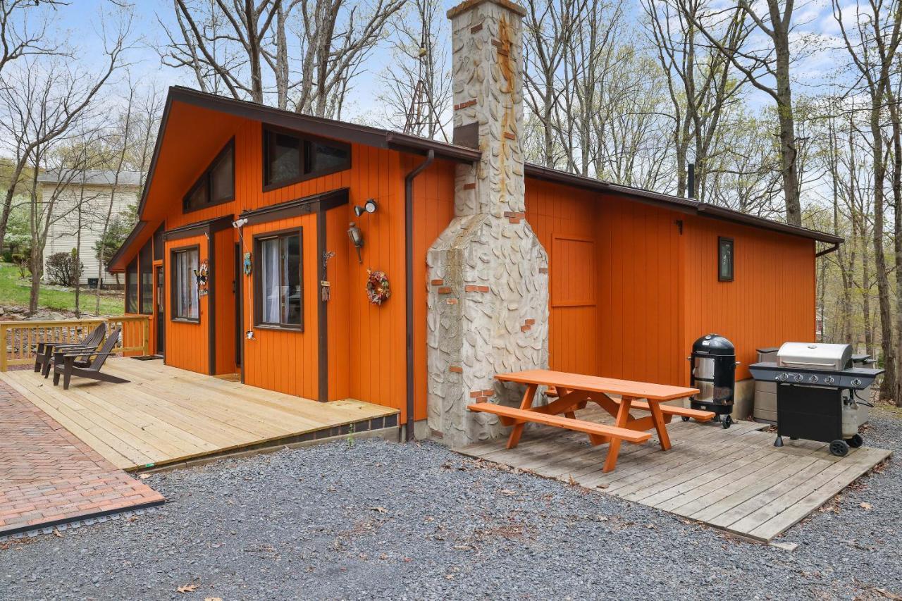 Premier Cozy Cabin - Free Amenities & Comm Indoor Pools Bushkill Εξωτερικό φωτογραφία