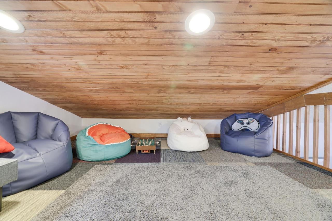 Premier Cozy Cabin - Free Amenities & Comm Indoor Pools Bushkill Εξωτερικό φωτογραφία