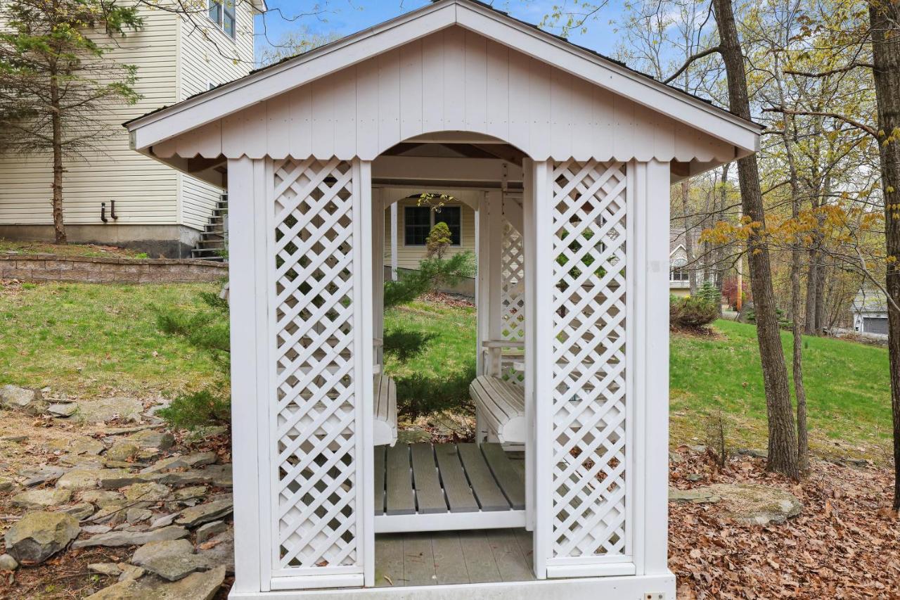 Premier Cozy Cabin - Free Amenities & Comm Indoor Pools Bushkill Εξωτερικό φωτογραφία