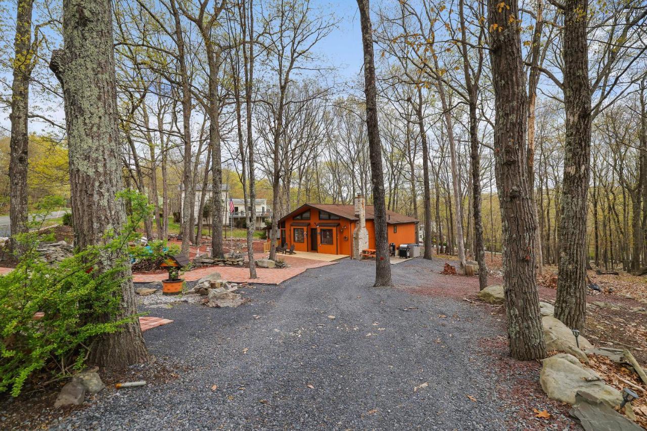 Premier Cozy Cabin - Free Amenities & Comm Indoor Pools Bushkill Εξωτερικό φωτογραφία