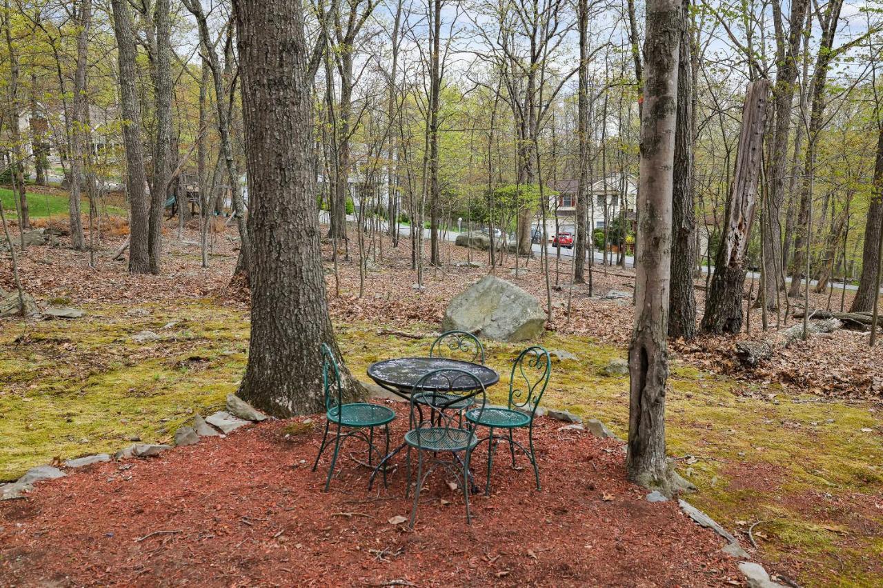 Premier Cozy Cabin - Free Amenities & Comm Indoor Pools Bushkill Εξωτερικό φωτογραφία